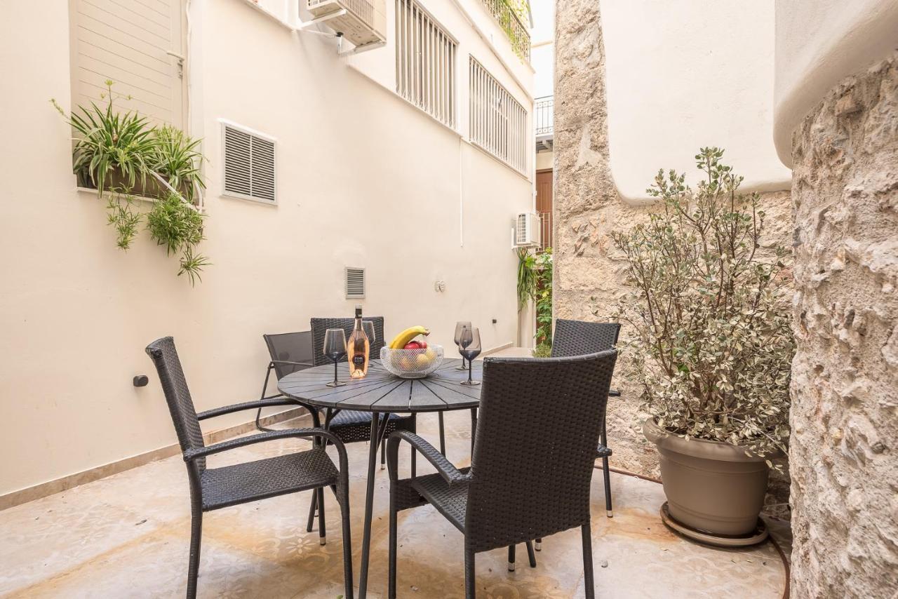 Apollonos 28 Luxury Apartment Athens