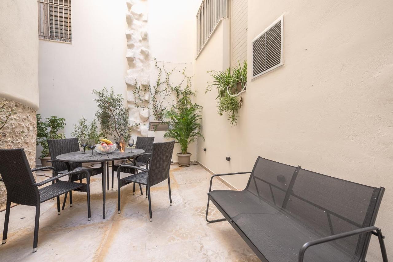 Apollonos 28 Luxury Apartment Athens