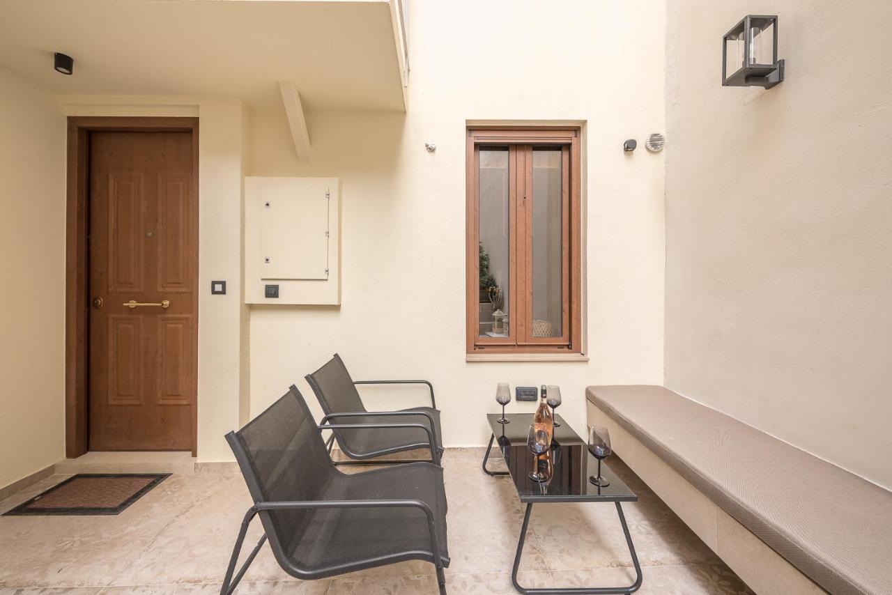 Apartment Apollonos 28 Luxury Athens