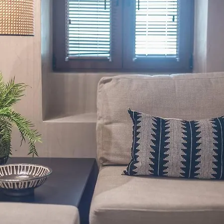 Apollonos 28 Luxury Suites Ateny Zewnętrze zdjęcie