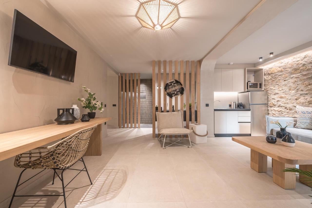 Apollonos 28 Luxury Apartment Athens