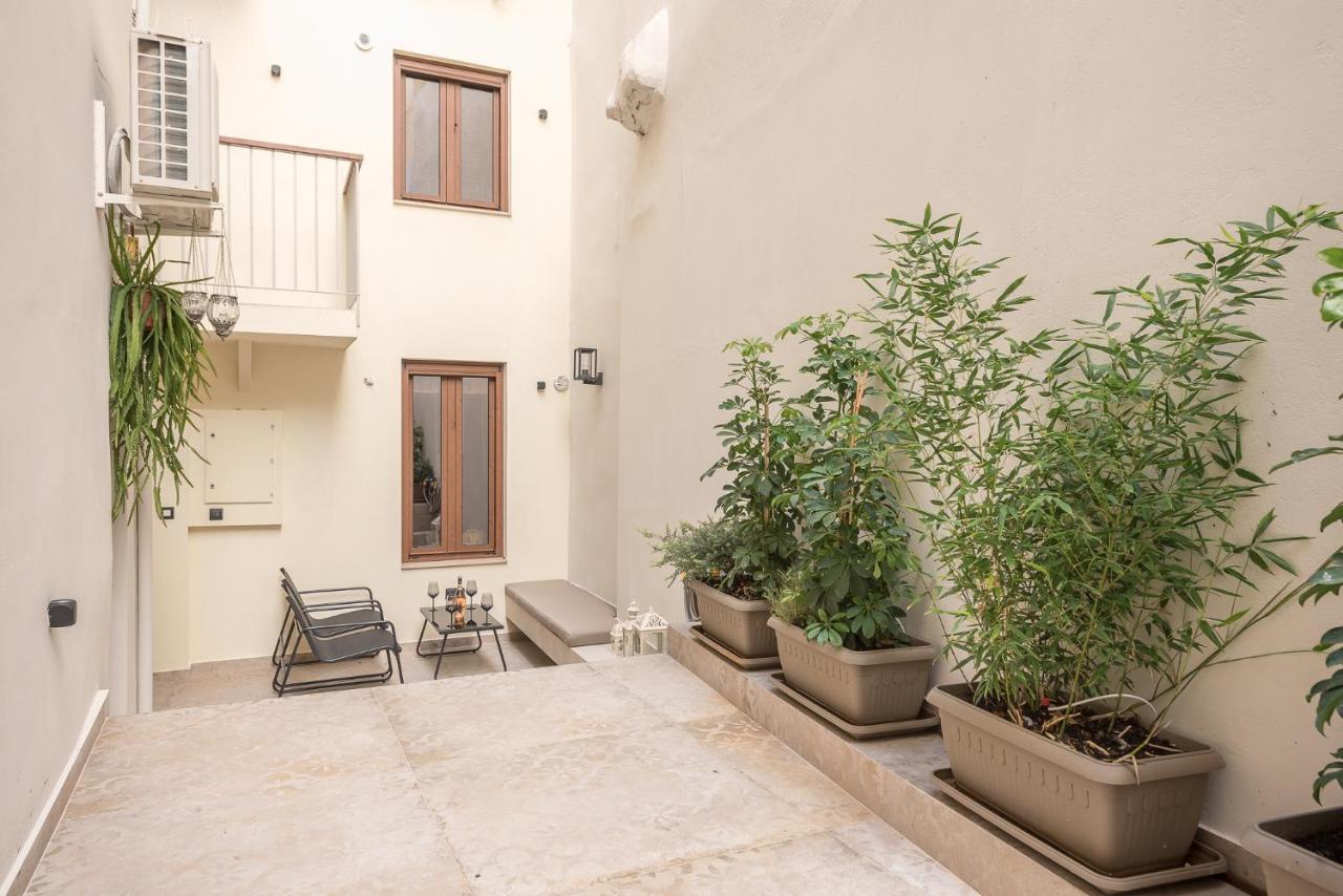 Apollonos 28 Luxury Athens