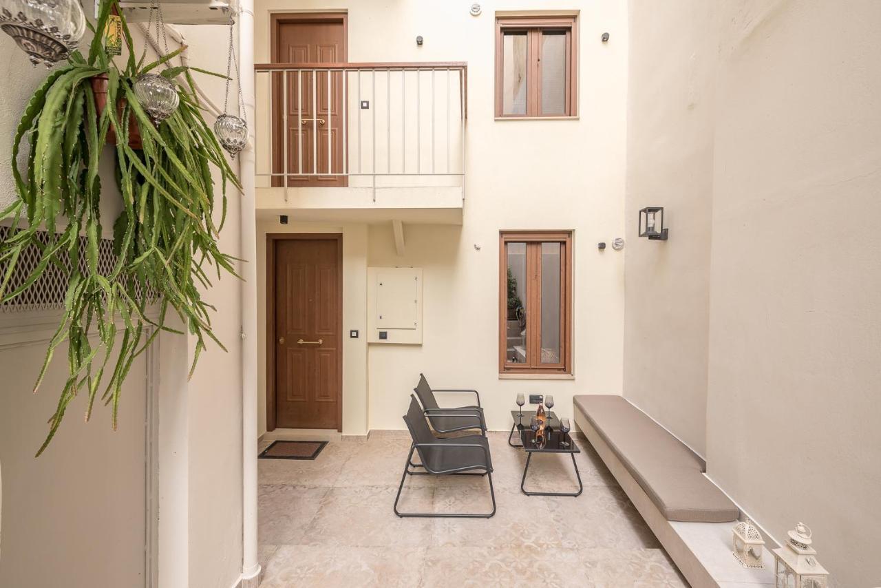 Apollonos 28 Luxury Apartment Athens